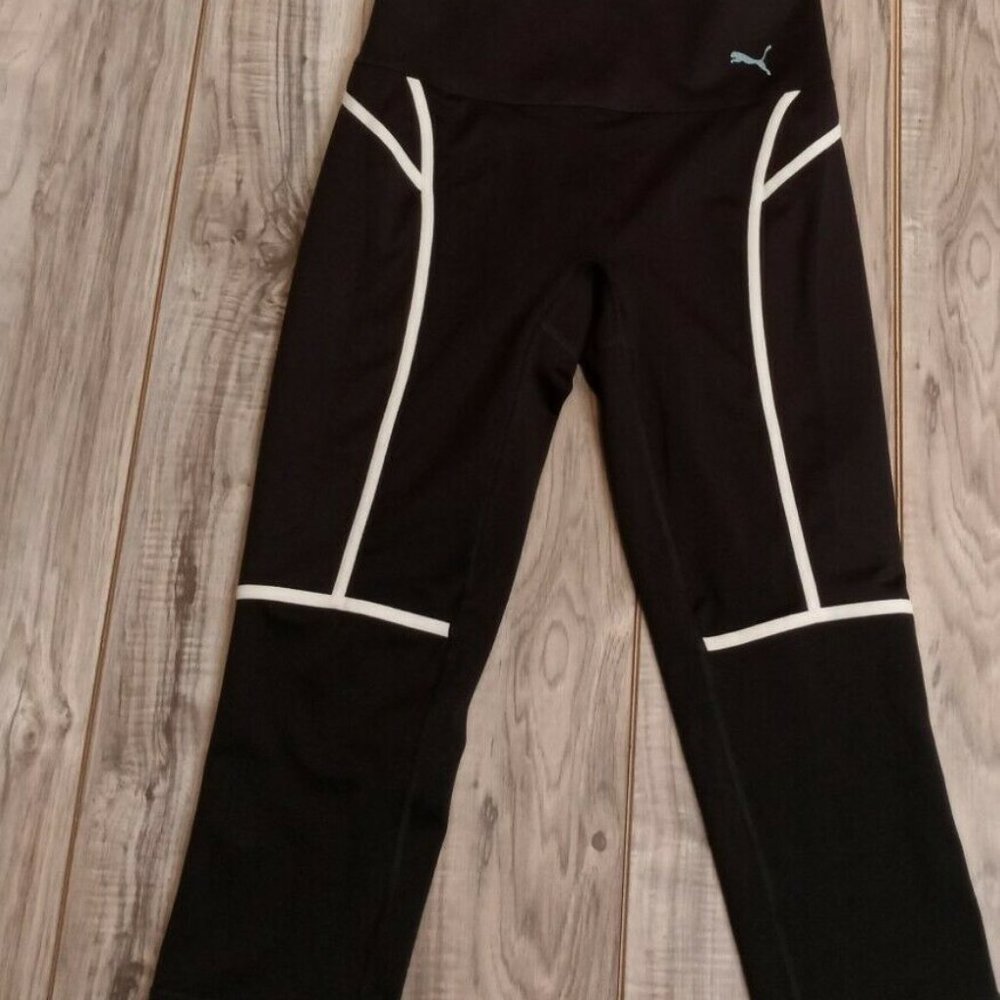 Puma Womens sz small Black/white leggings